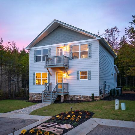 Par-Tee Haus I- Game Room & Hot Tub-Walk To Helen Εξωτερικό φωτογραφία