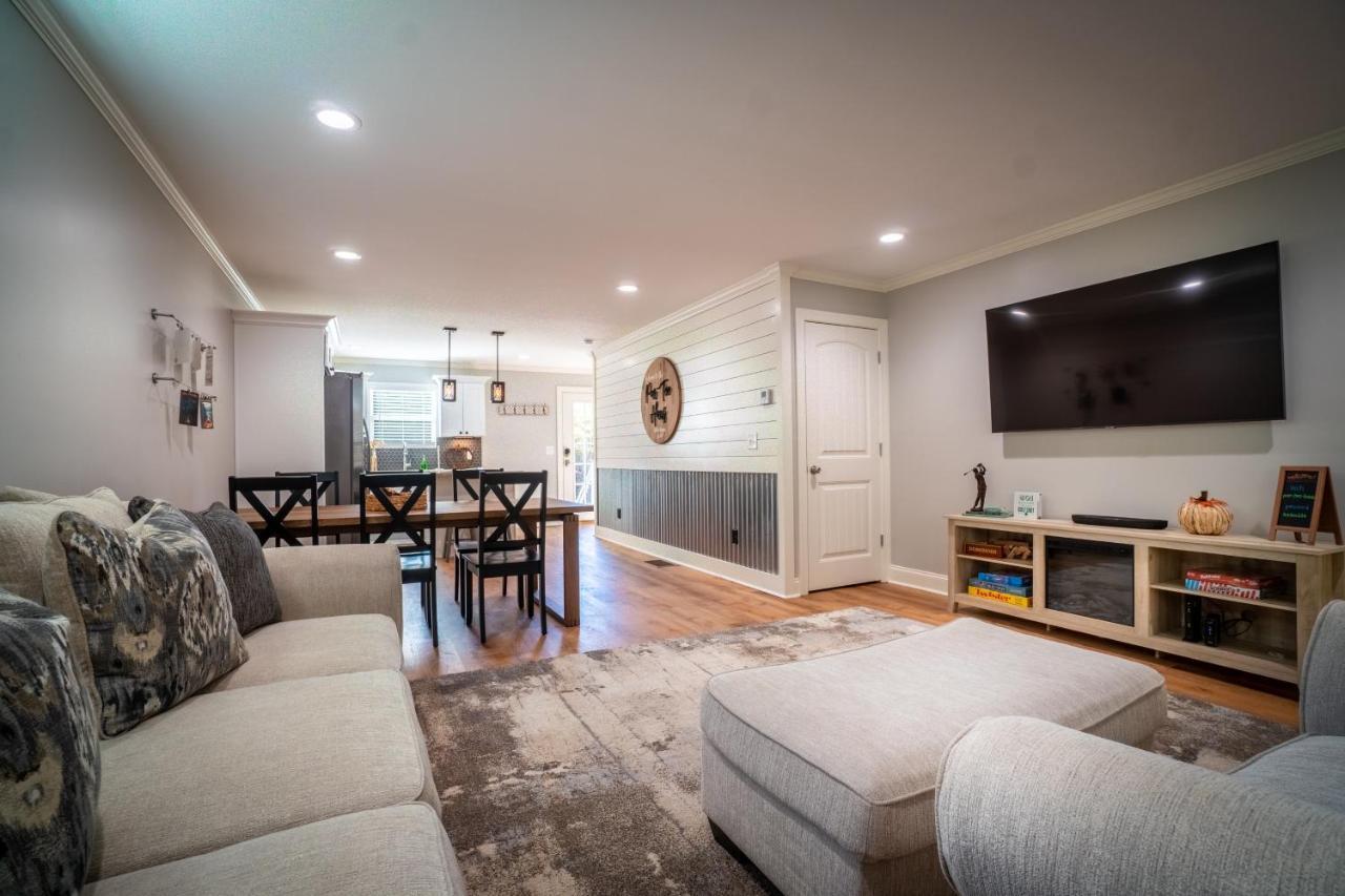 Par-Tee Haus I- Game Room & Hot Tub-Walk To Helen Εξωτερικό φωτογραφία