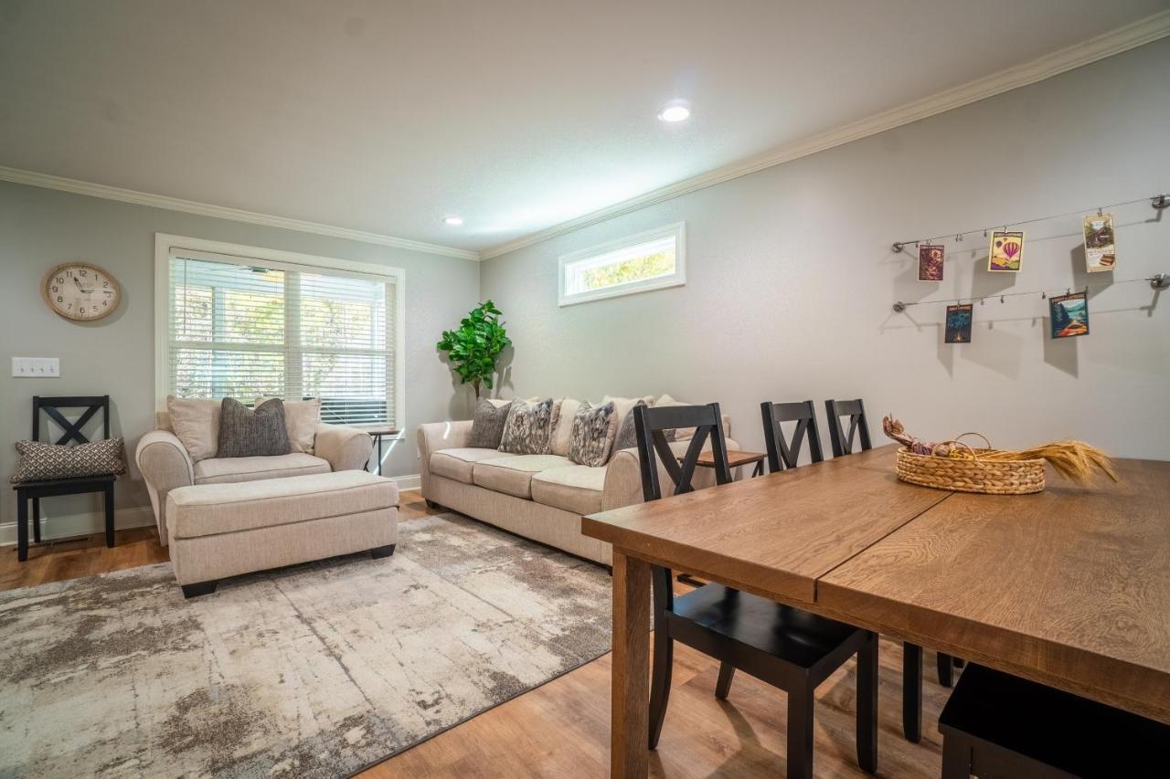 Par-Tee Haus I- Game Room & Hot Tub-Walk To Helen Εξωτερικό φωτογραφία