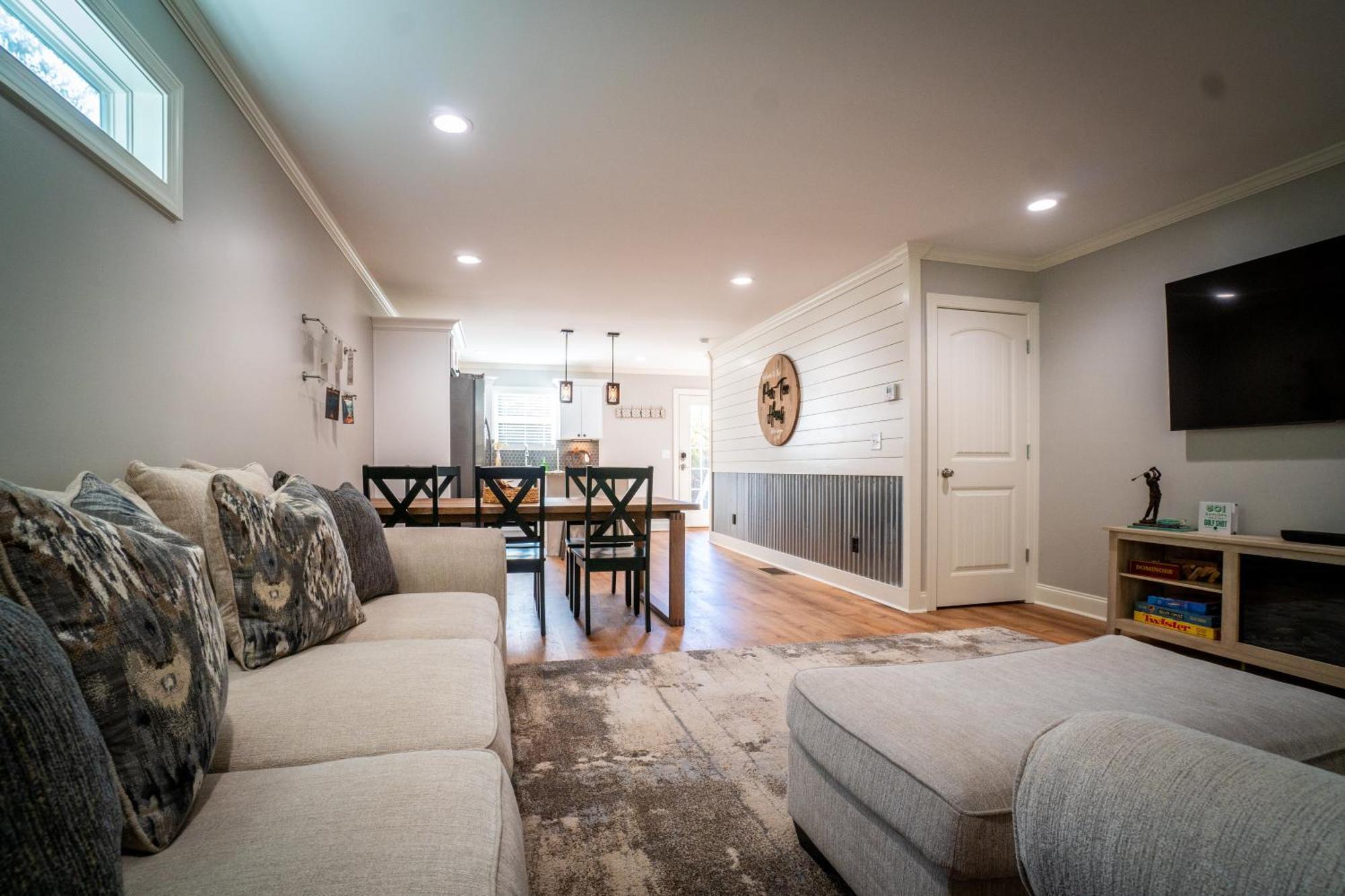 Par-Tee Haus I- Game Room & Hot Tub-Walk To Helen Εξωτερικό φωτογραφία