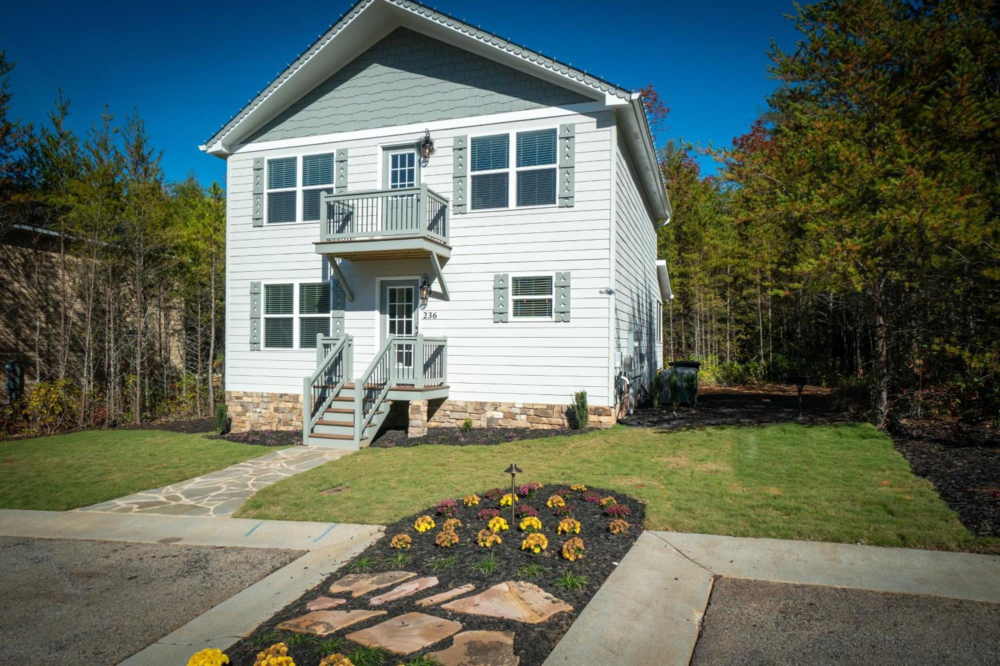 Par-Tee Haus I- Game Room & Hot Tub-Walk To Helen Εξωτερικό φωτογραφία